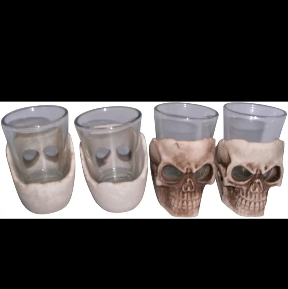 4pc Set Halloween 3D Skull Shot Glass Shooters Day of the Dead Skeleton New